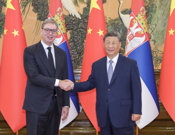 明利配资端 习近平会见塞尔维亚总统武契奇